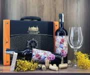 Vì sao lại chọn rượu vang Tây Ban Nha cao cấp làm quà biếu?