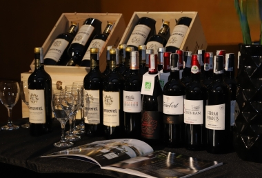 Top 5 Dòng Rượu Vang Pháp Sang Trọng Cho Tiệc Quốc Khánh 2/9